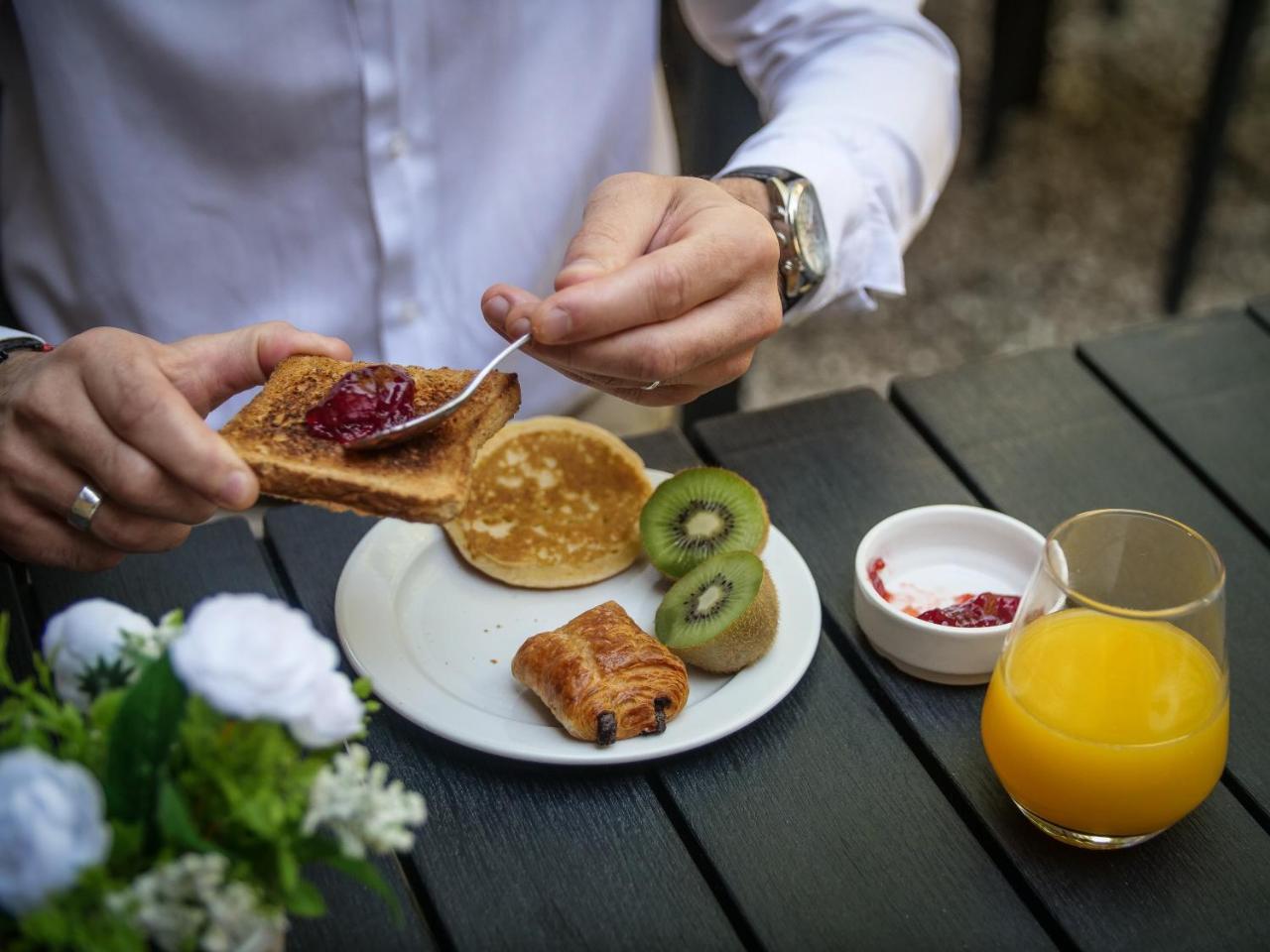 Hotel Inn Design Resto Novo Challans Bagian luar foto